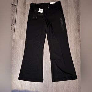 American Eagle Baggy Flare Trouser, size 8, NWT